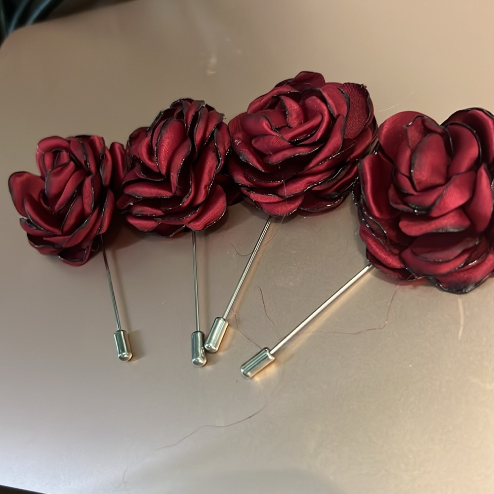 Floral Pin - Picture 3 of 3